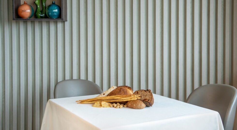 I sette pani di chef Impero al centro del nuovo menù dello stellato Elementi fine dining