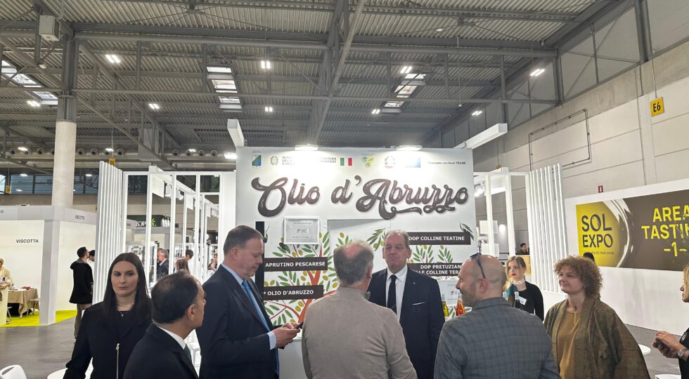 L’Abruzzo al Sol Expo di Verona. Attività di promozione e premi per l’olio extravergine