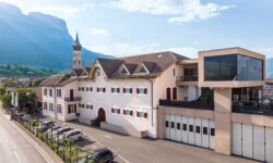 Cantina Sankt Pauls celebra i 40 anni del suo Plötzner Pinot Bianco. Anteprima al Vinitaly