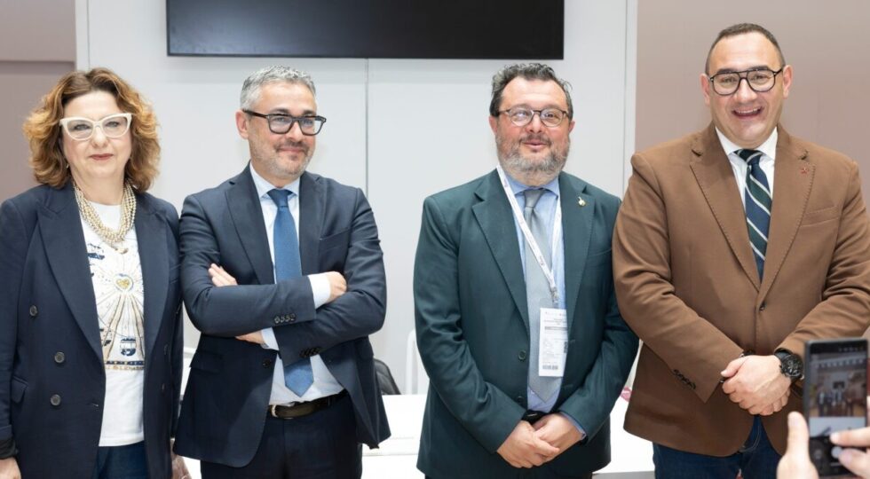 Enoturismo, in Abruzzo ci sono 34 itinerari tra Città del Vino e Strade del Vino