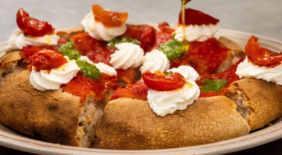 “Più sentimento e niente fuffa sulla pizza, basta gioco al massacro”. L’appello di Buzzanca e il pensiero agricolo di Bonci