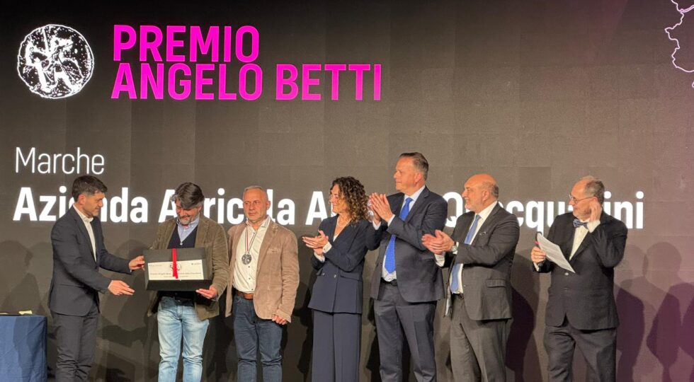 Vinitaly: all’azienda agricola Alberto Quacquarini il Premio Angelo Betti