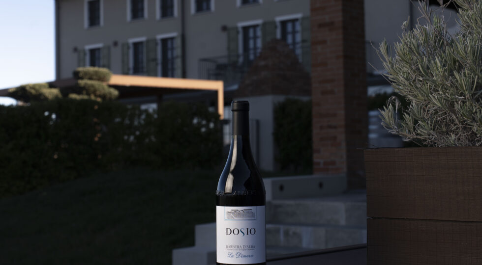 “La Dimora”, la nuova Barbera di Dosio interpreta il volto più fresco dello storico vitigno piemontese