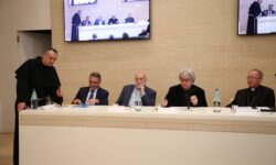 “Quel mood da fighetto che ha salvato la filiera agricola italiana”. Ermete Realacci ricorda Carlo Petrini