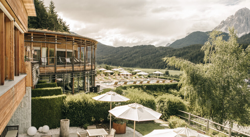 Naturhotel Leitlhof, nel cuore delle Dolomiti un hotel che si alimenta grazie ai boschi
