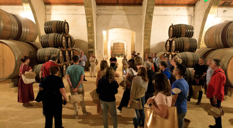 Alle storiche cantine Florio di Marsala una serata sotto le stelle tra letteratura, cucina d’autore e vino