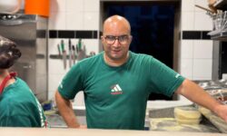 Il pizzaiolo abruzzese che ha aperto nel cuore della Borgogna e propone (anche) vini italiani