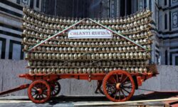 Bacco Artigiano, il vino che arriva a Firenze sul "Carro Matto” per celebrare il Chianti Rufina