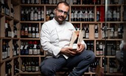 Vico Astemio, al ristorante del piccolo viticoltore etneo Massimiliano Vasta premio per la miglior carta vini
